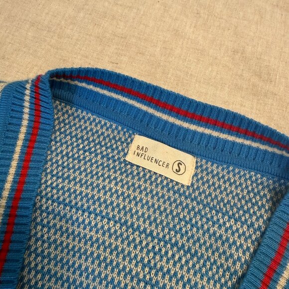 Cardigan - Picture 3 of 5